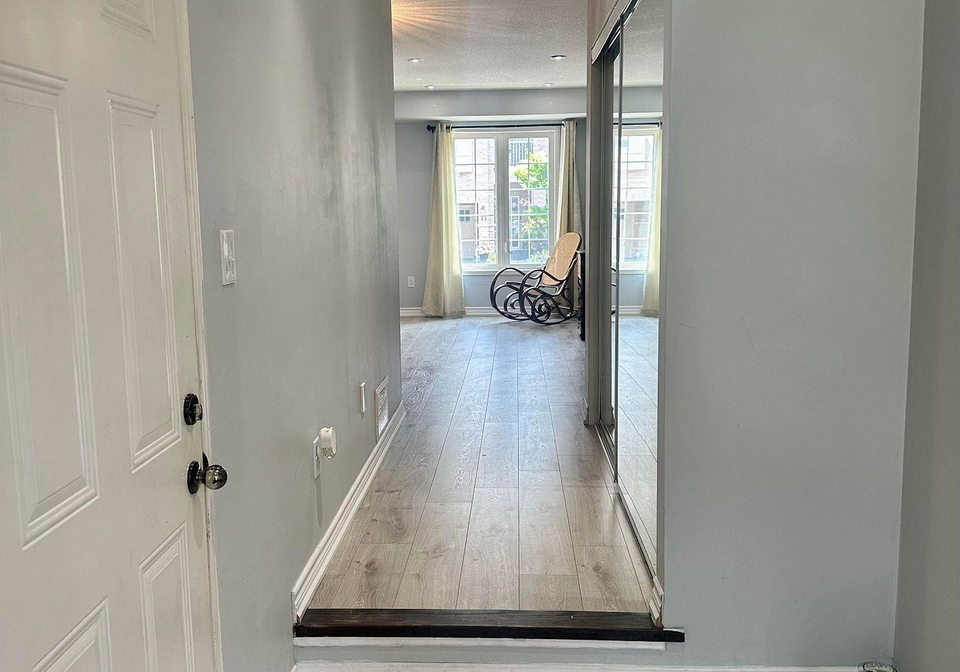 14-blunden-road-ajax-ontario-e12358647
