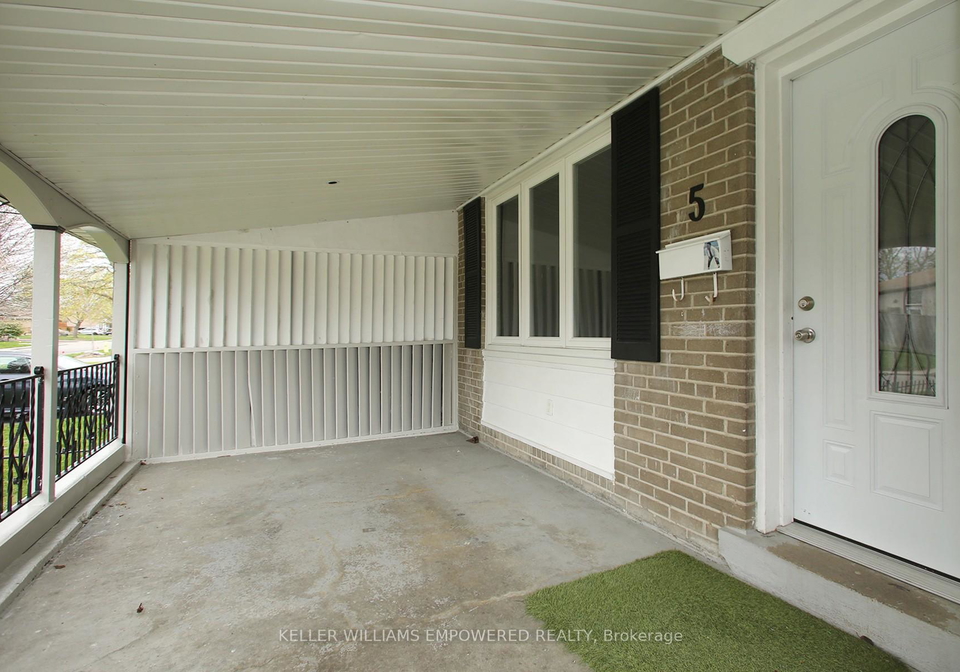 5-tulloch-drive-ajax-ontario-e12359983
