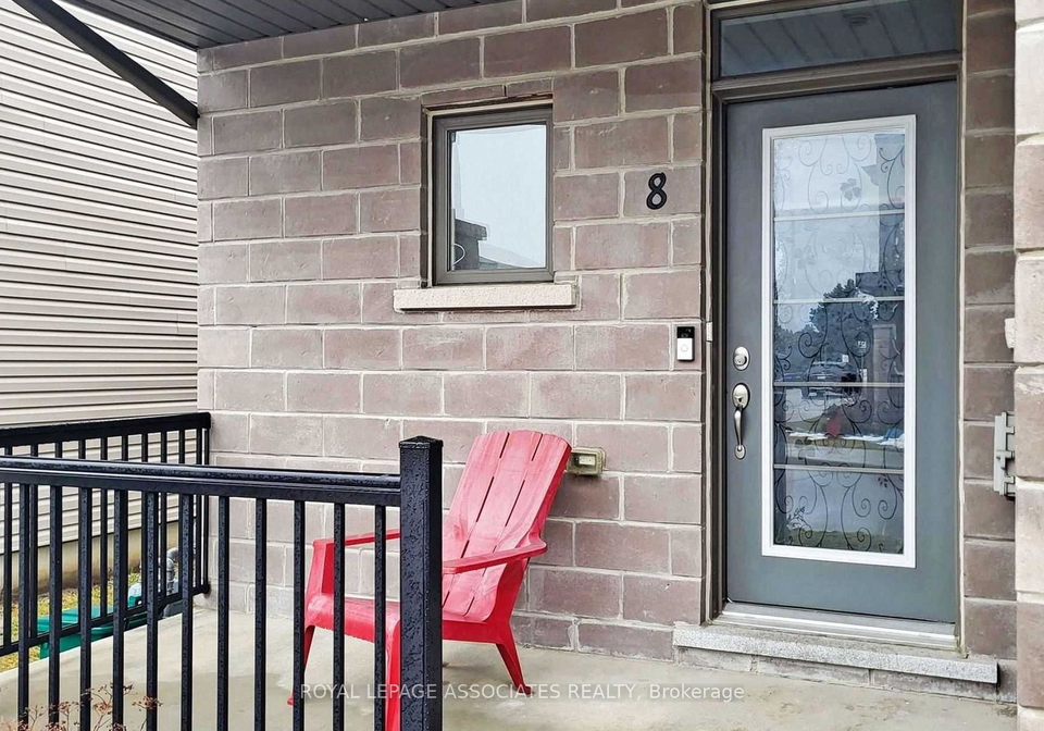 8-longshore-way-whitby-ontario-e12359991
