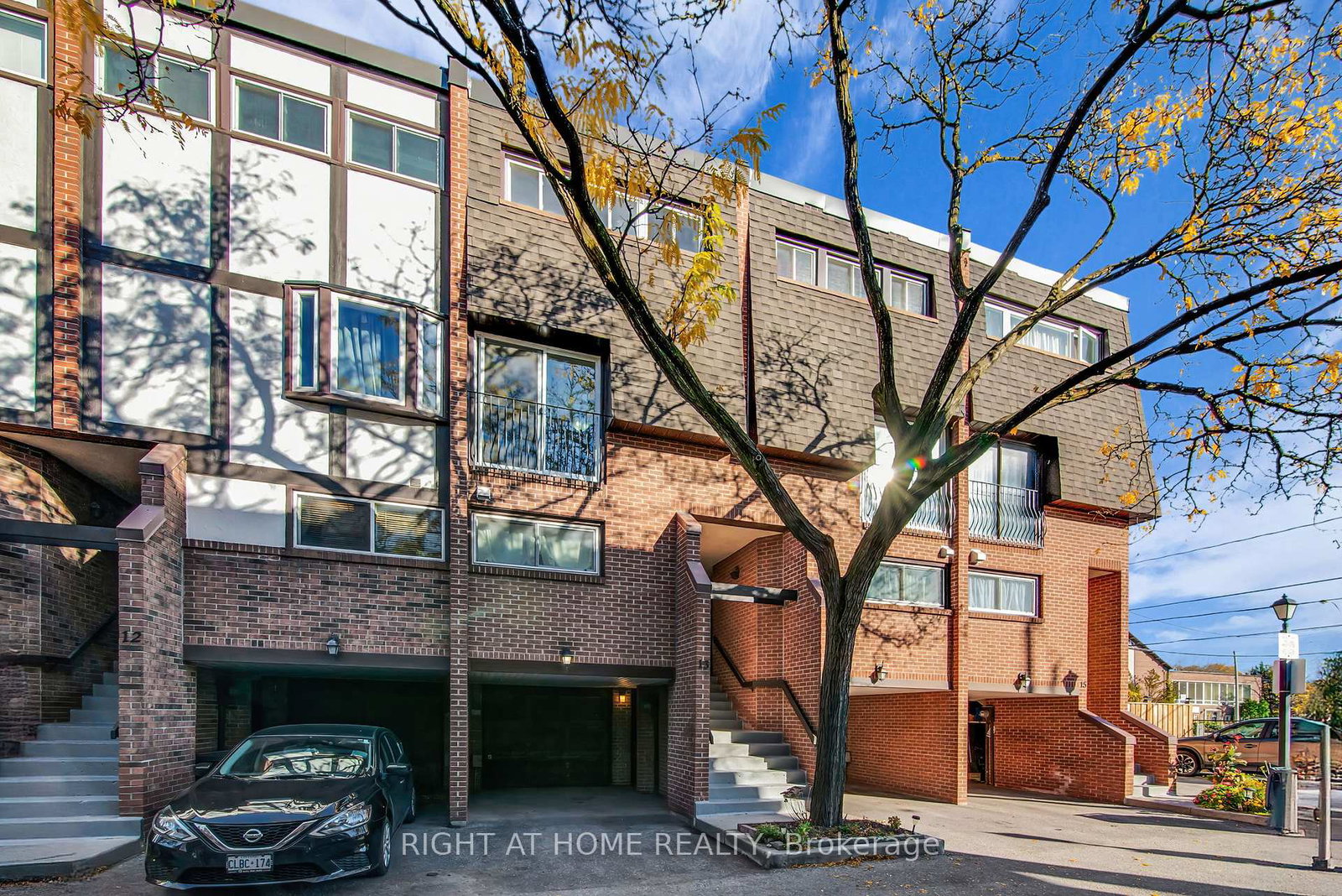 2716-st-clair-avenue-e-east-york-ontario-e12360998