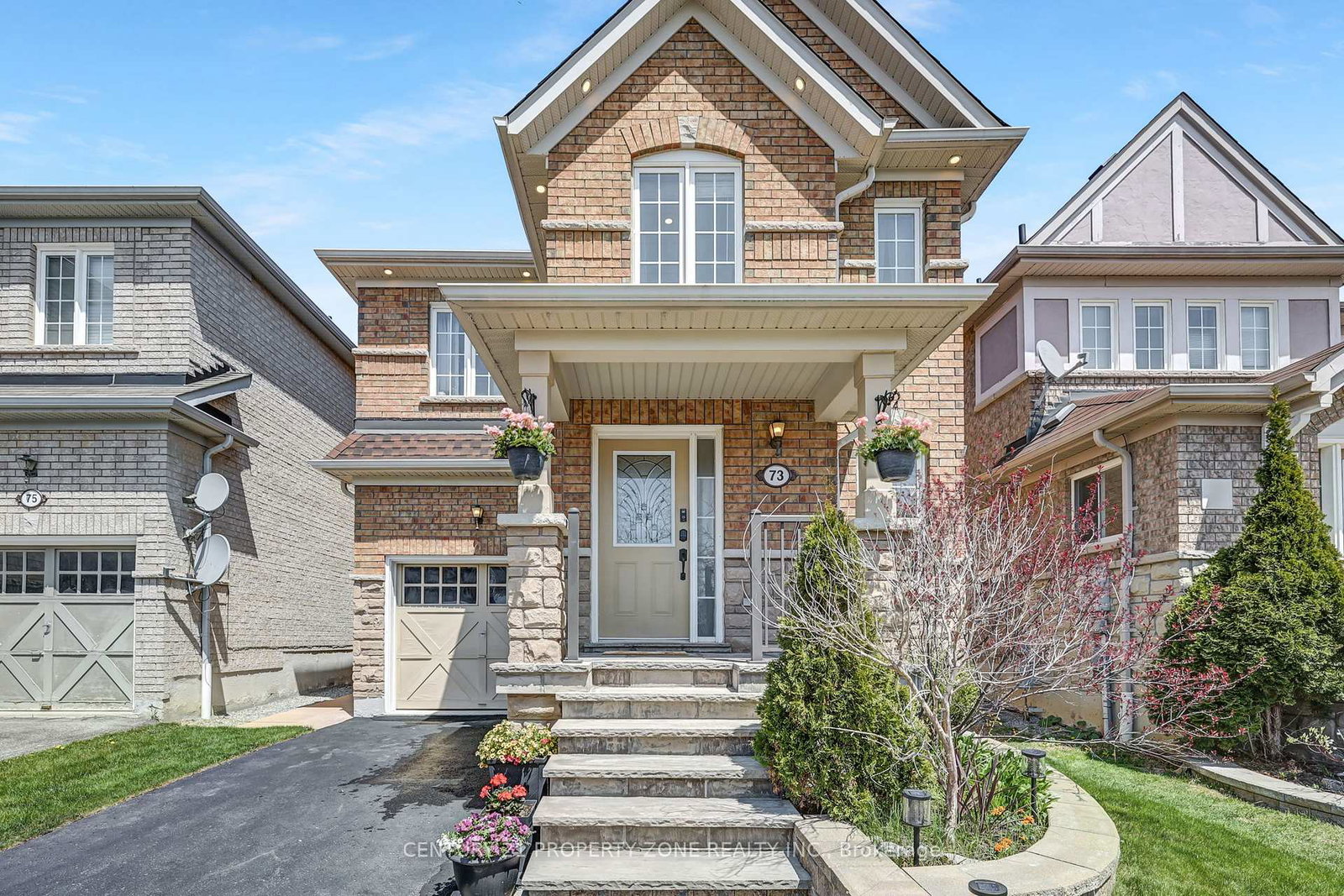73-feint-drive-ajax-ontario-e12361043