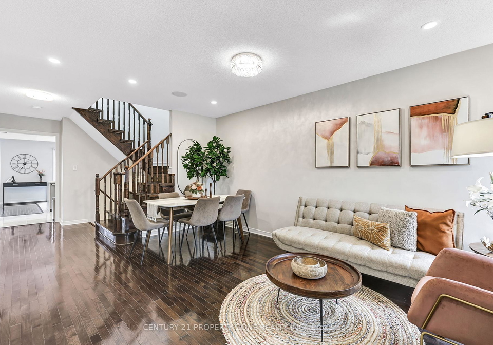 73-feint-drive-ajax-ontario-e12361043