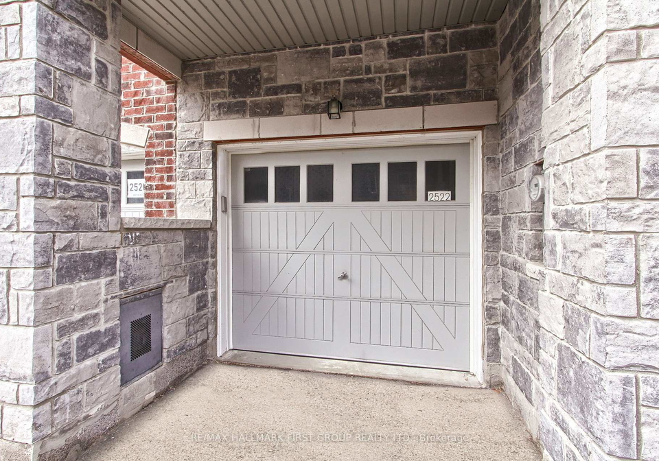 2522-boston-glen-pickering-ontario-e12361132