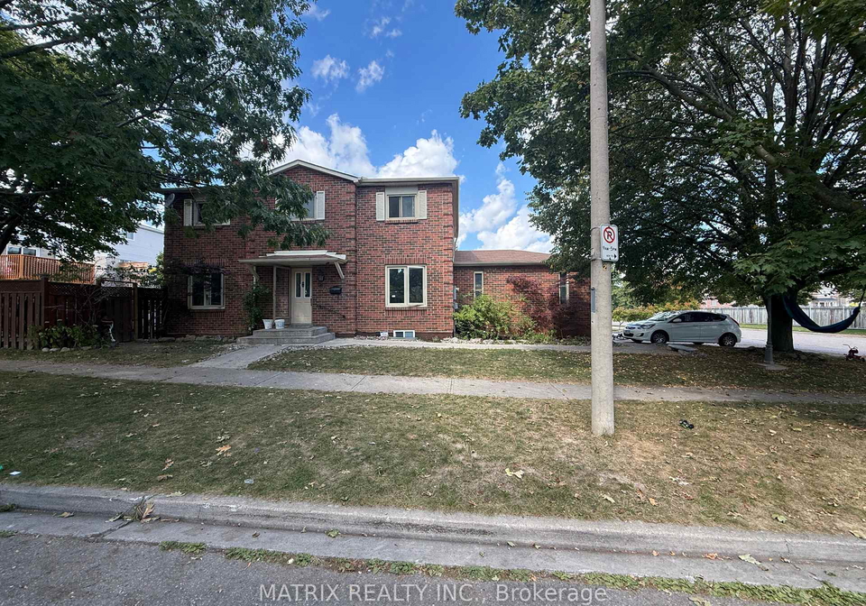 1604-rayleen-crescent-pickering-ontario-e12361419