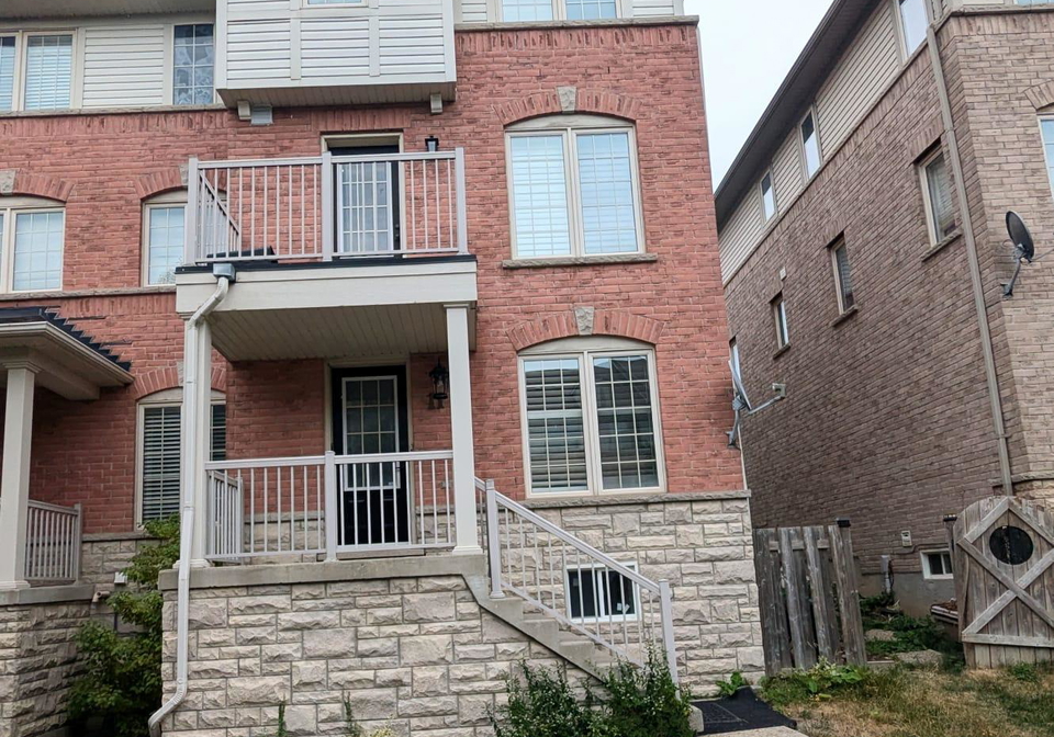 11-hesketh-road-ajax-ontario-e12361478