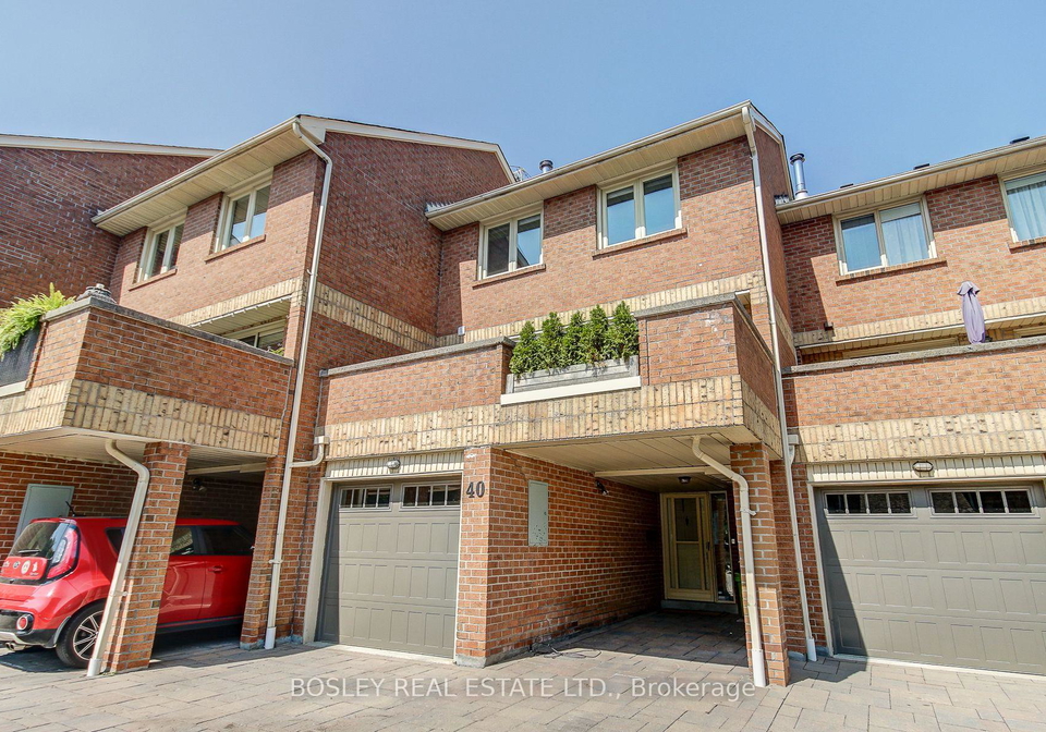 40-rodeo-pathway-scarborough-ontario-e12362612