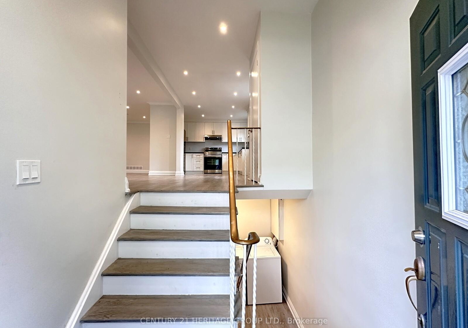 88-glendower-circuit-scarborough-ontario-e12363118