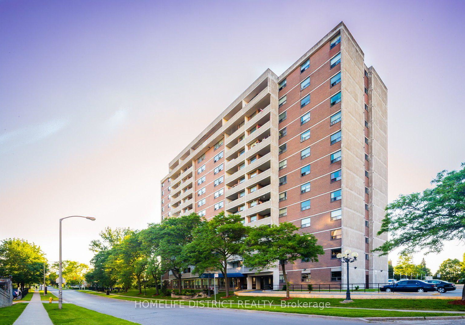 20-gilder-drive-scarborough-ontario-e12363318