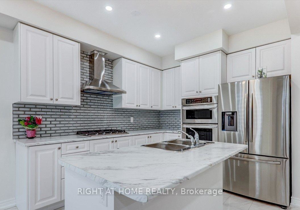 36-littlewood-drive-whitby-ontario-e12363371