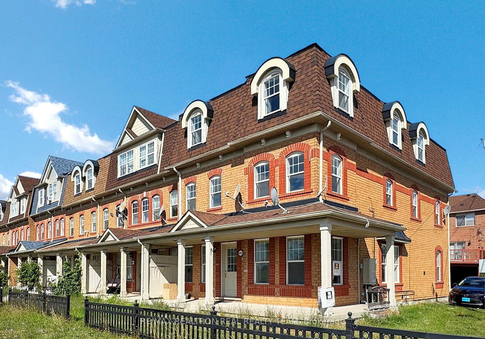 8892-sheppard-avenue-e-scarborough-ontario-e12363436