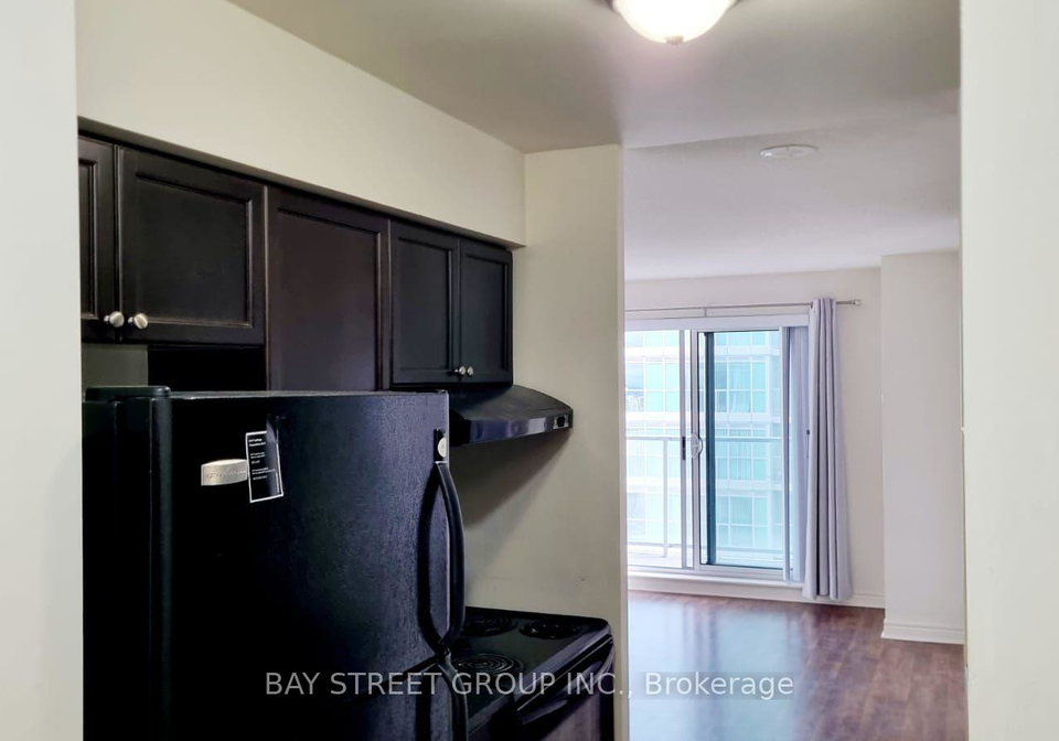 70-town-centre-court-scarborough-ontario-e12363861