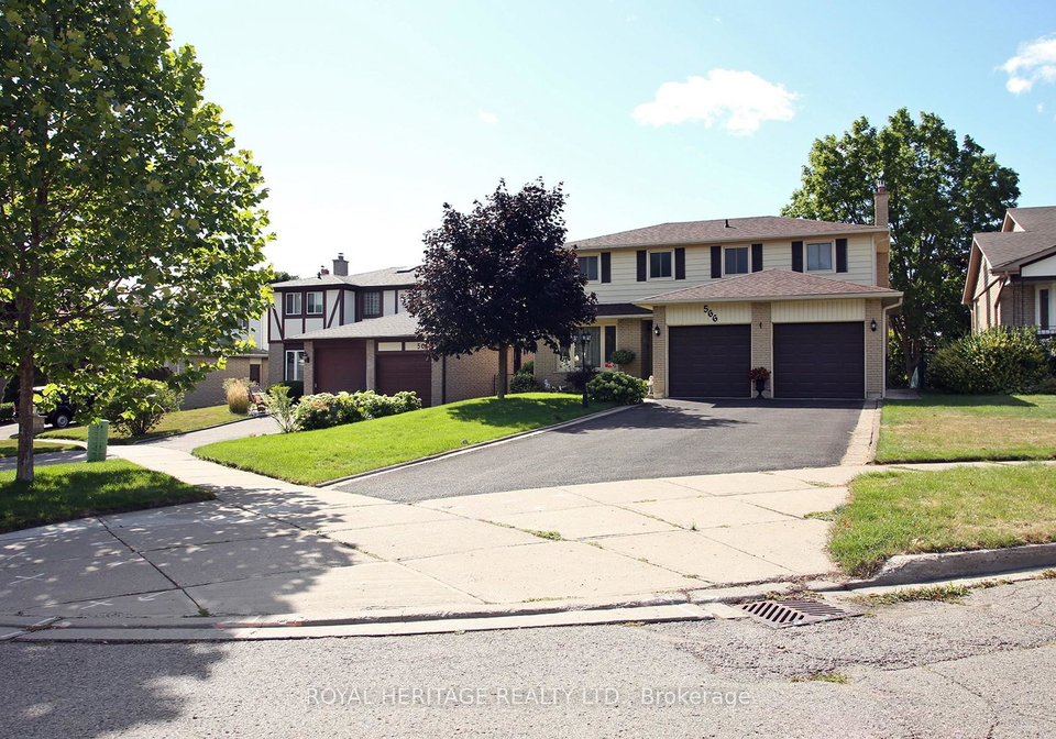 566-creekview-circle-pickering-ontario-e12364089