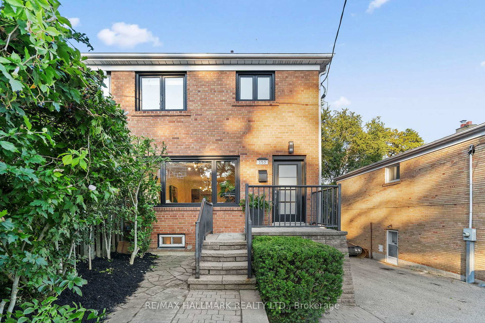 153-bellefair-avenue-toronto-ontario-e12364205