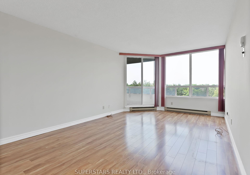 150-alton-towers-circle-scarborough-ontario-e12364358