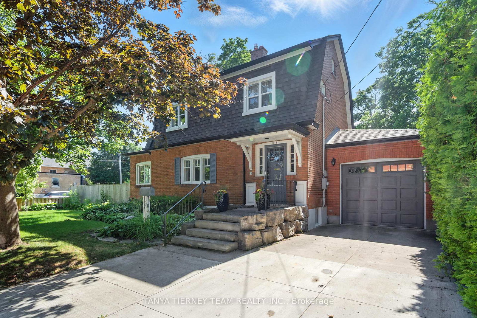 318-centre-street-s-whitby-ontario-e12364370