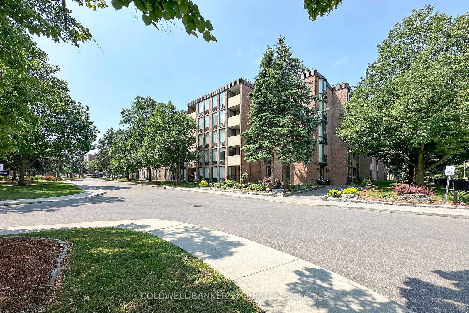1525-diefenbaker-court-pickering-ontario-e12364596