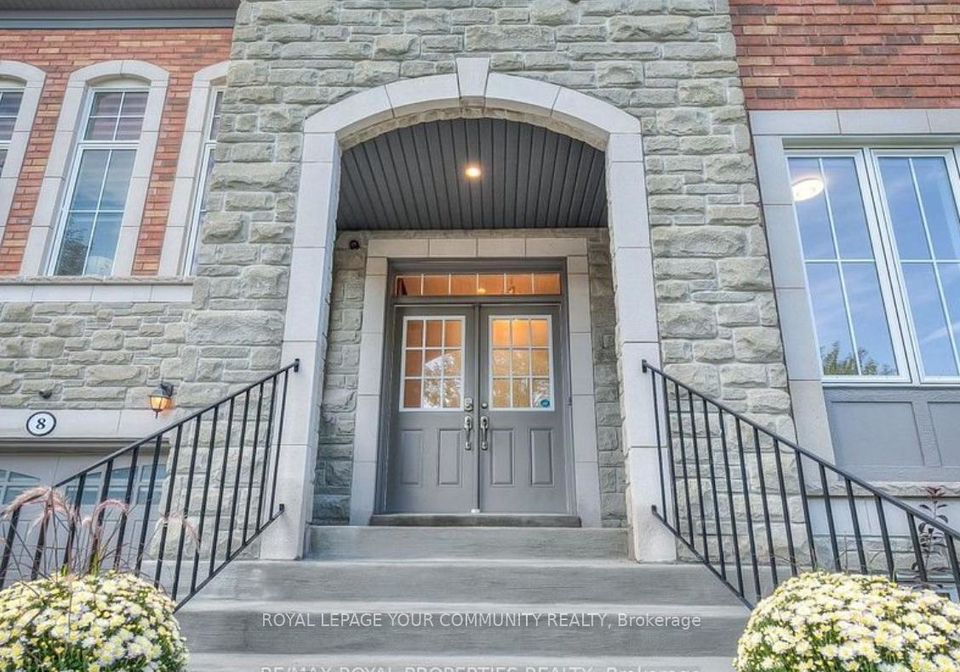 8-speight-court-ajax-ontario-e12364717