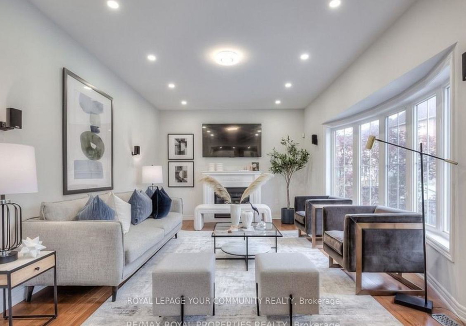 8-speight-court-ajax-ontario-e12364717