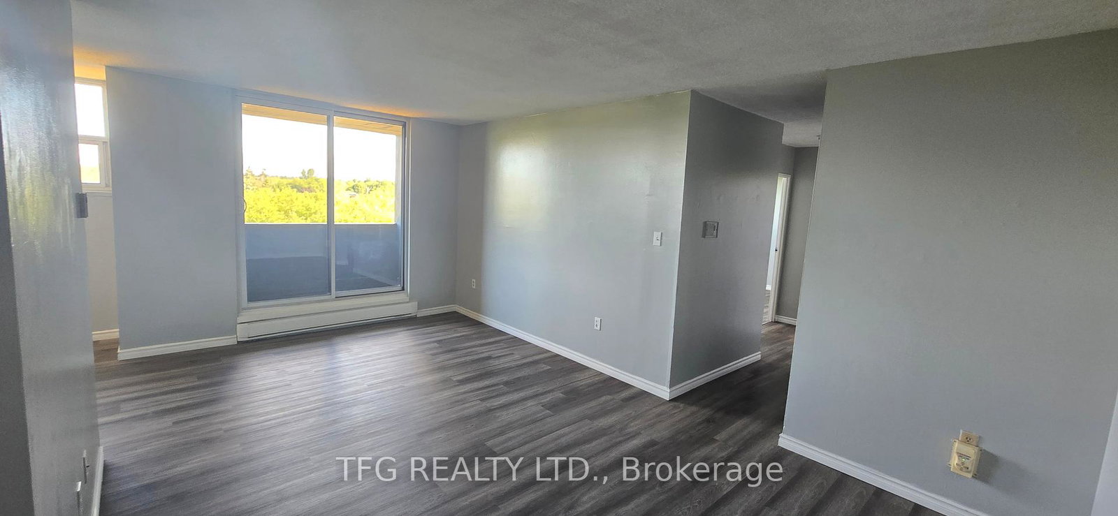 1371-simcoe-street-n-oshawa-ontario-e12364770