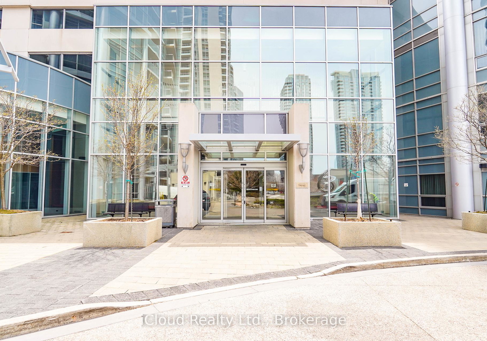 135-village-green-square-scarborough-ontario-e12364850