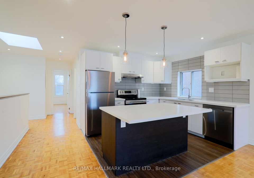 1beaton-avenue-toronto-ontario-e12366001