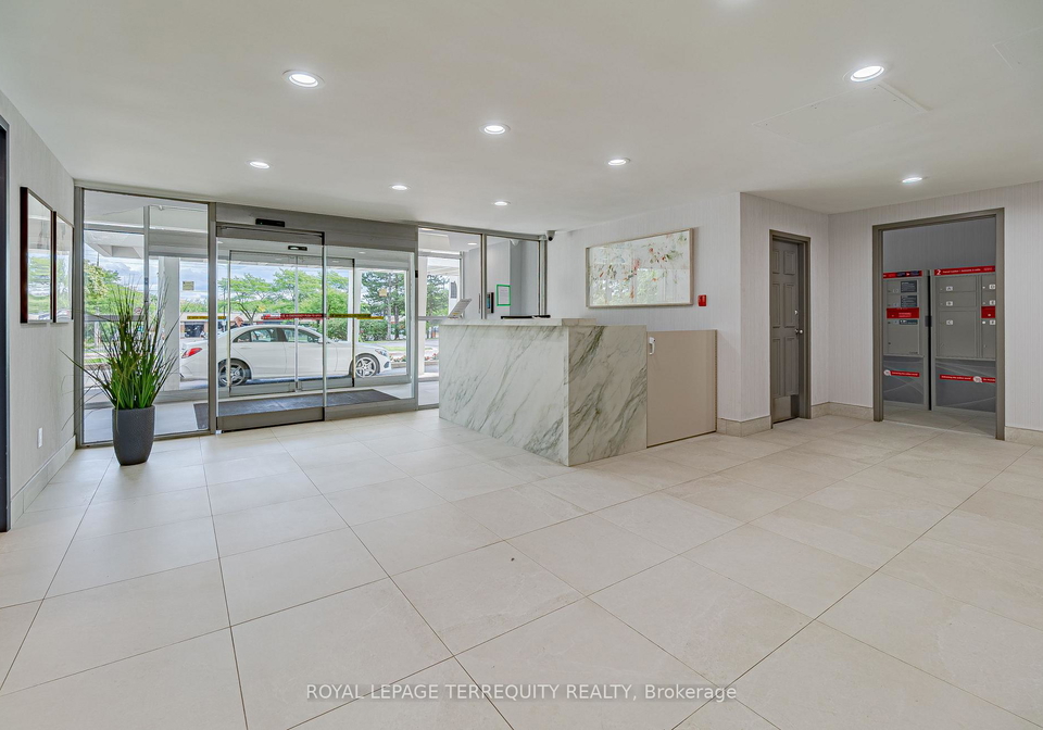 2550-pharmacy-avenue-scarborough-ontario-e12366555