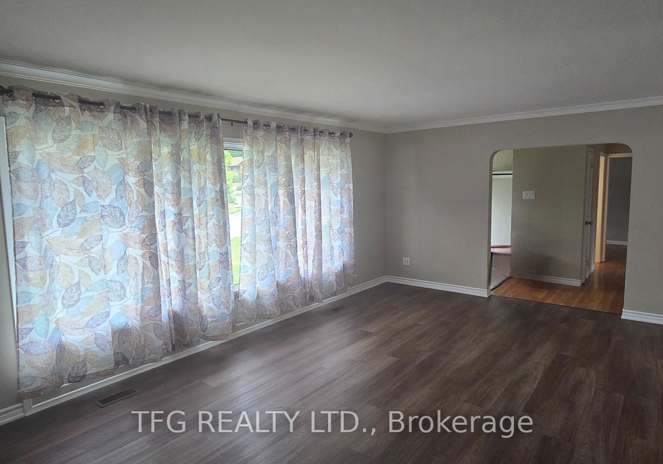 211-st-peter-street-whitby-ontario-e12366711