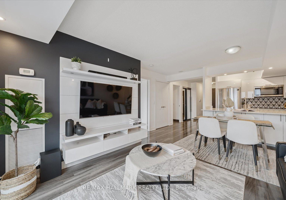 125-village-green-square-scarborough-ontario-e12367030