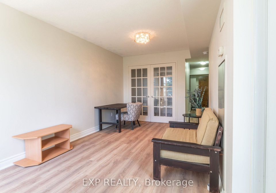 60-fairfax-crescent-n-scarborough-ontario-e12367807