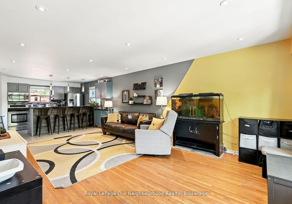 1156-valley-court-oshawa-ontario-e12368390