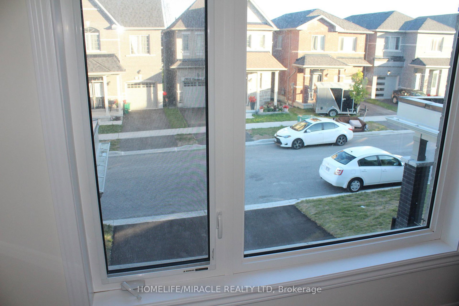 1108-cameo-street-pickering-ontario-e12368481