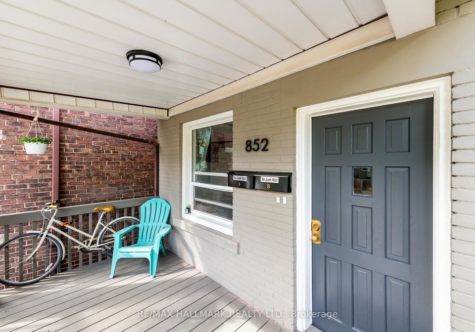 852-carlaw-avenue-east-york-ontario-e12369091