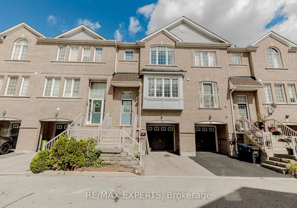 24-ignatius-lane-scarborough-ontario-e12369696