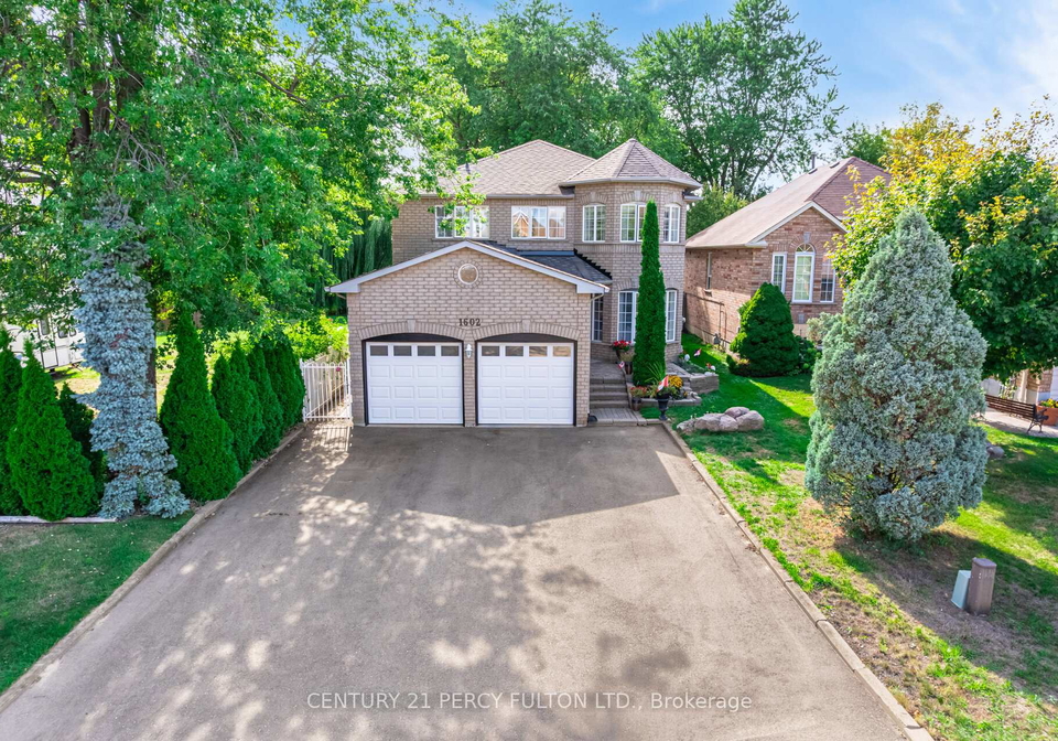 1602-oakburn-street-pickering-ontario-e12370274