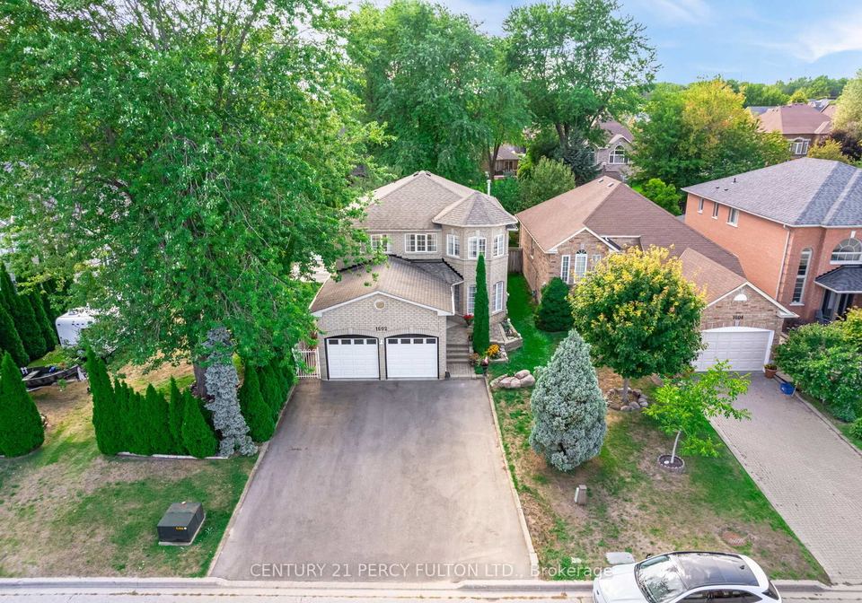 1602-oakburn-street-pickering-ontario-e12370274