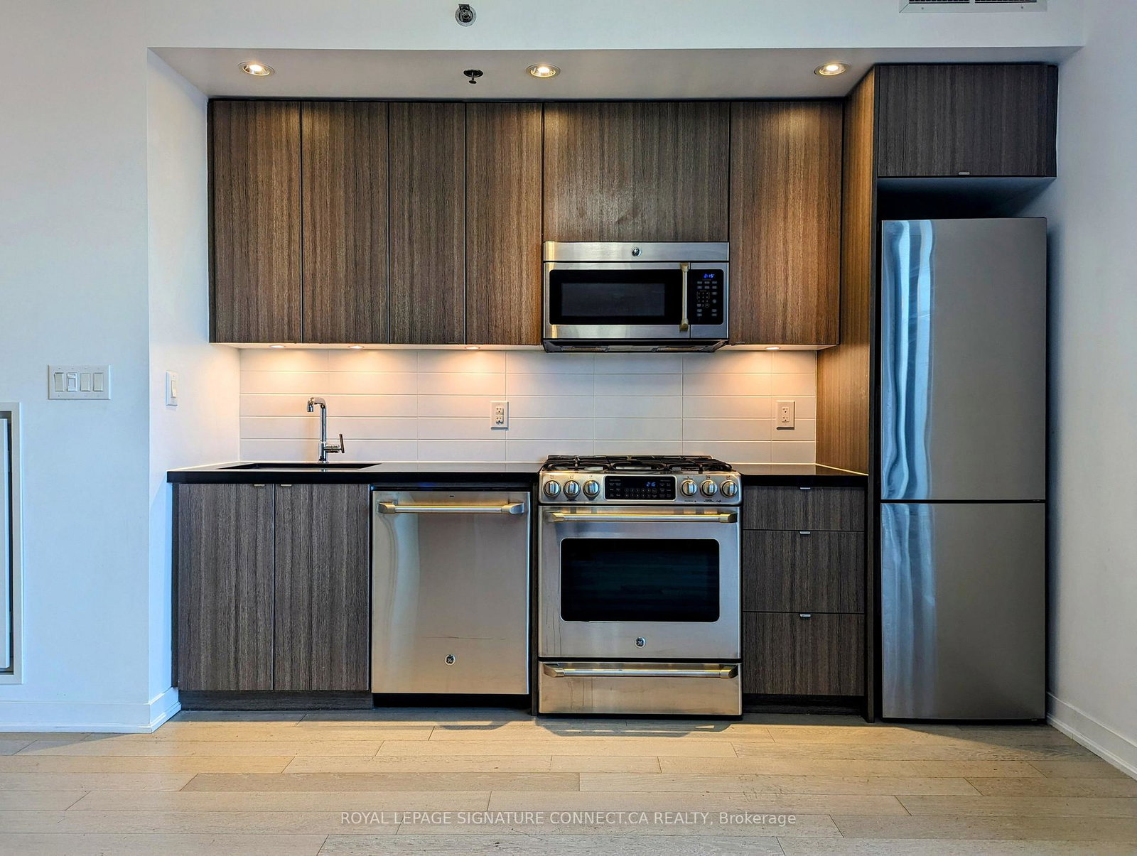 88-colgate-avenue-toronto-ontario-e12370286