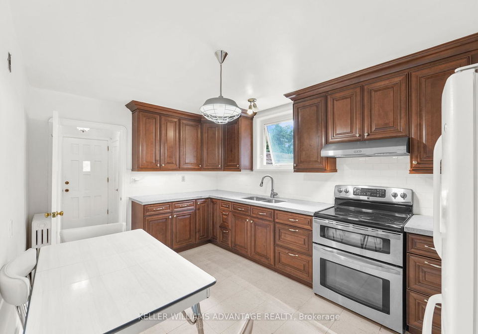 6-birchlawn-avenue-s-scarborough-ontario-e12370735