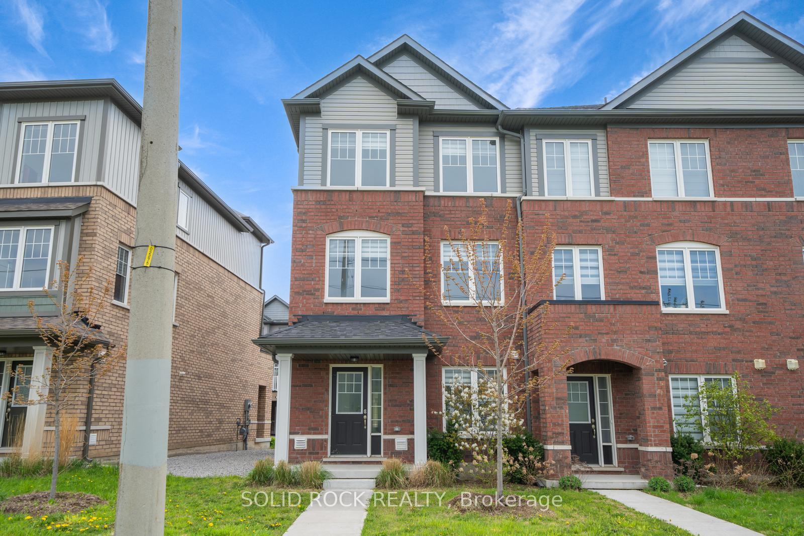 840-atwater-path-oshawa-ontario-e12370970