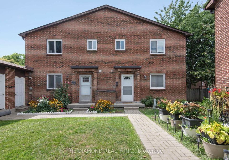 72-dusay-place-scarborough-ontario-e12371029