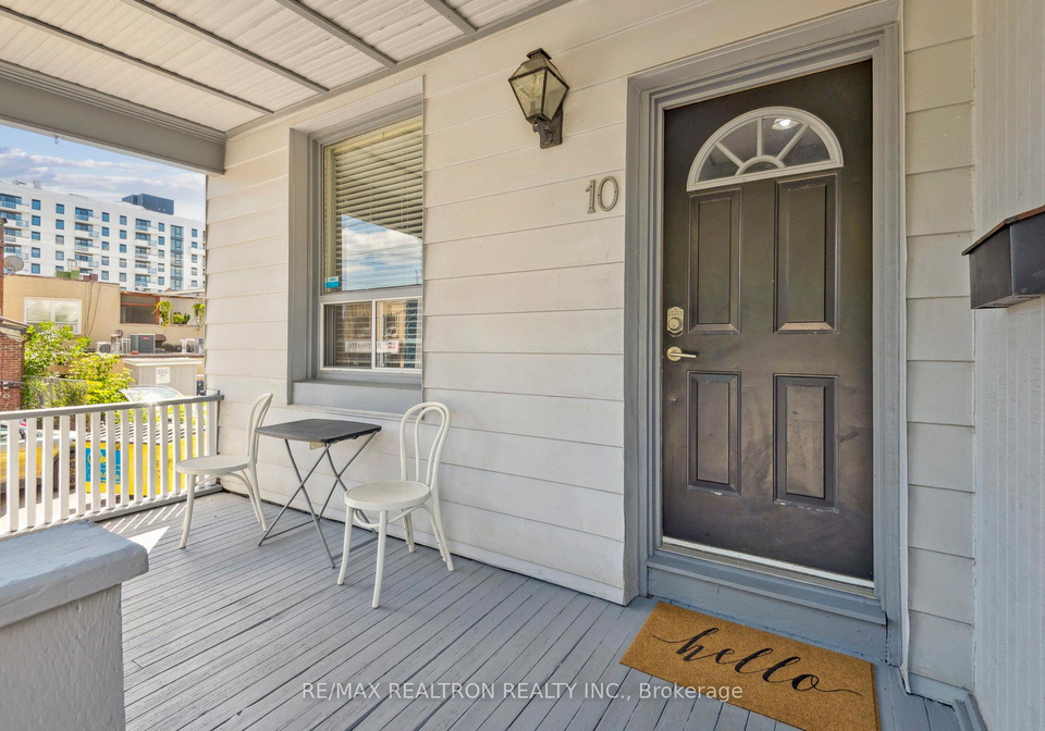 10-coxwell-avenue-toronto-ontario-e12371698