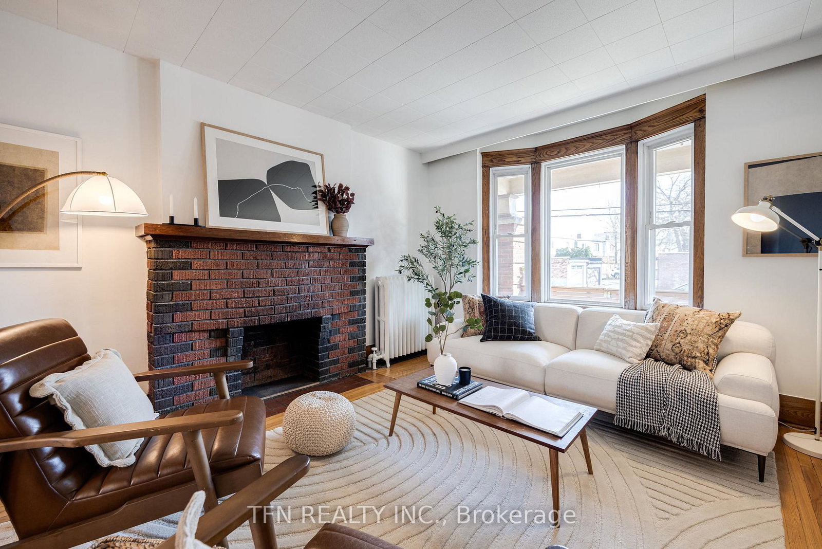 70-chester-hill-road-east-york-ontario-e12372083