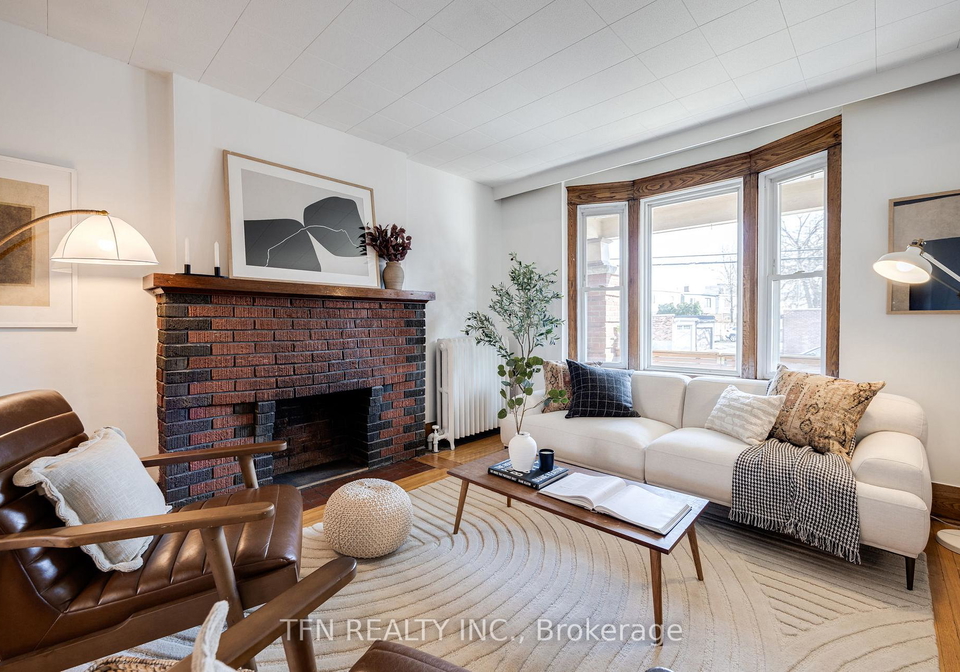 70-chester-hill-road-east-york-ontario-e12372083