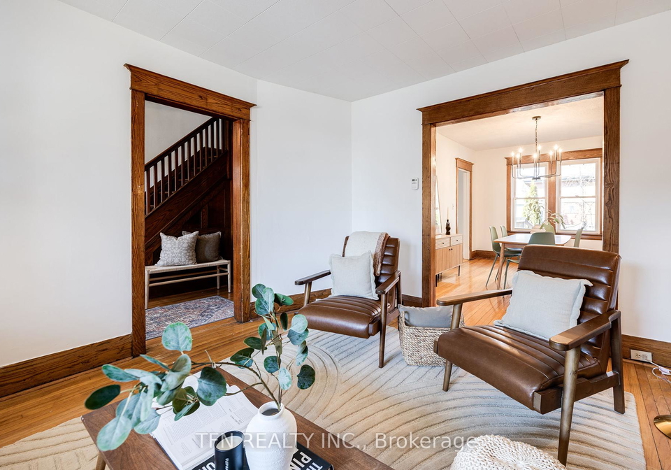70-chester-hill-road-east-york-ontario-e12372083