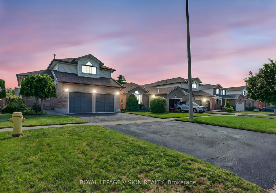 811-beatrice-street-e-oshawa-ontario-e12372228