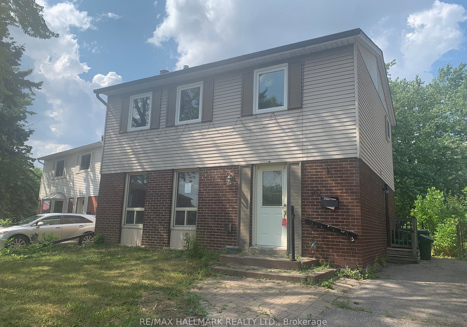 20-snowball-crescent-scarborough-ontario-e12372821