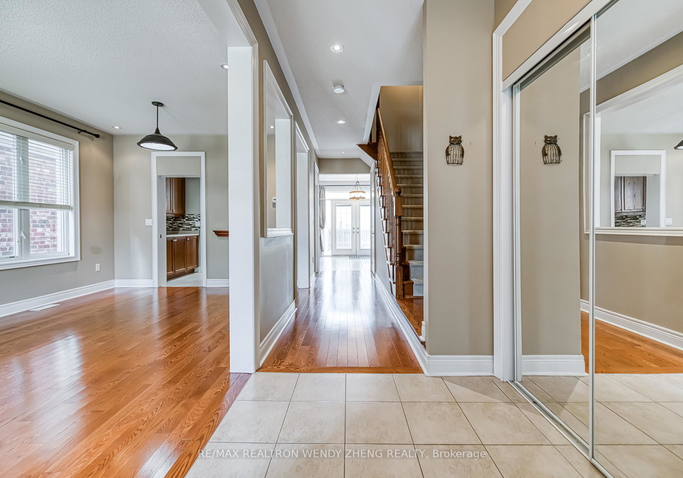 566-fleetwood-drive-oshawa-ontario-e12373287