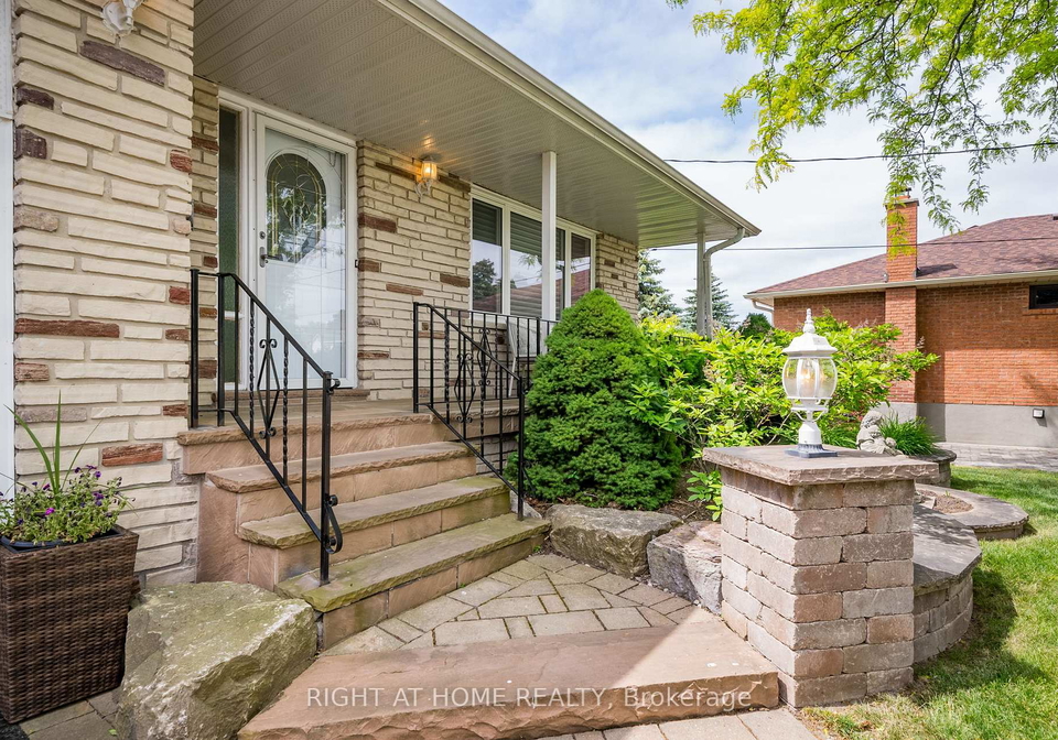 109-crawforth-street-whitby-ontario-e12373618