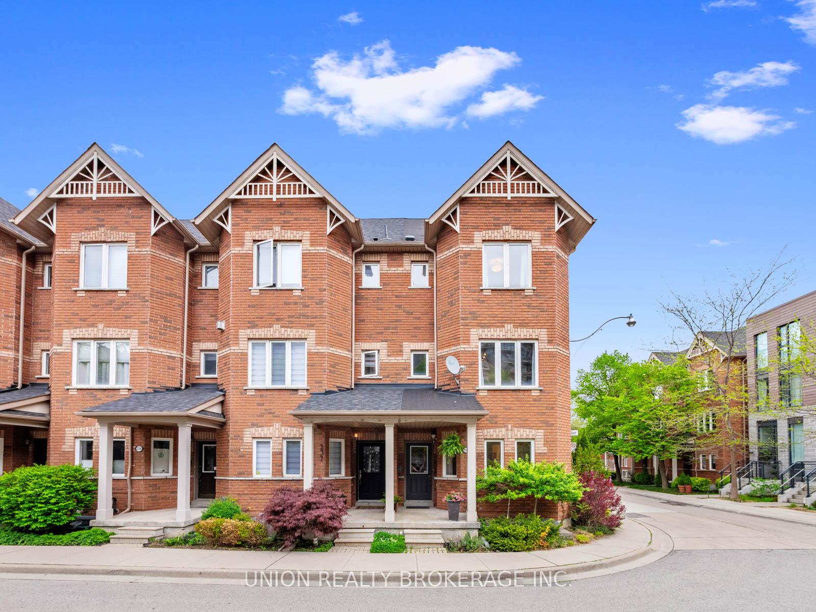 235-boston-avenue-toronto-ontario-e12373619