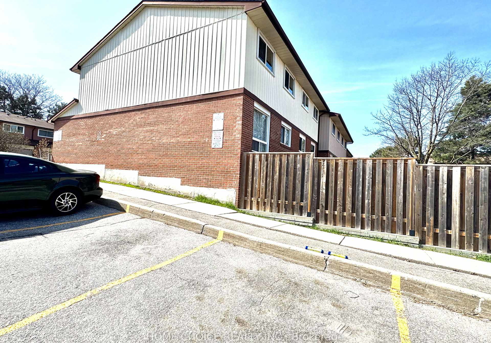 30-dundalk-drive-scarborough-ontario-e12373674