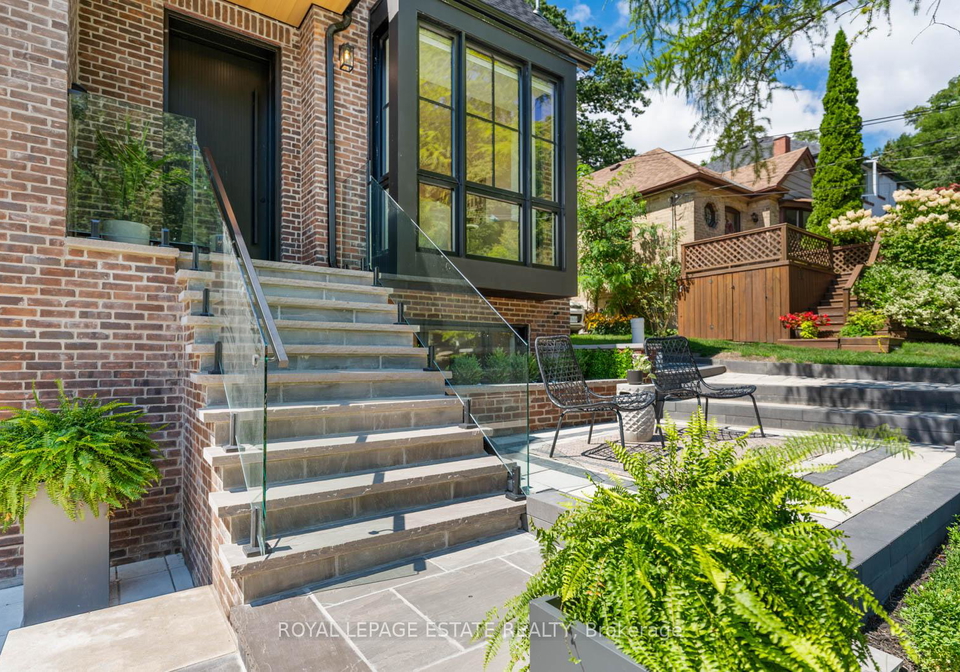 21-glen-davis-crescent-toronto-ontario-e12374103
